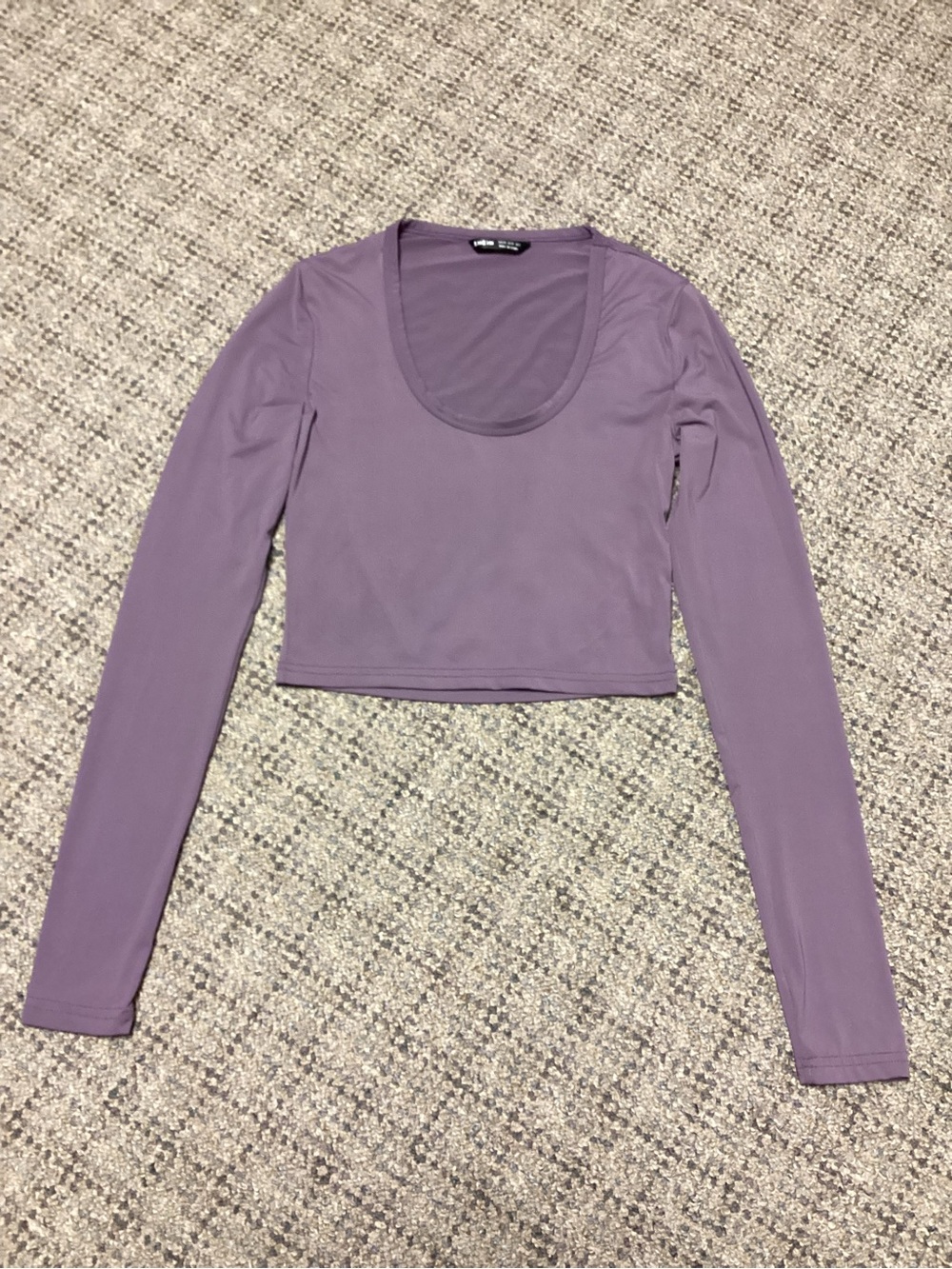 SHEIN Plum Lavender Crop Scoop Neck Long Sleeve Top * Size XS